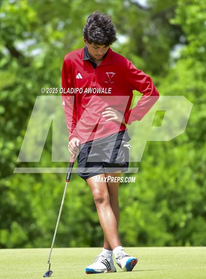 Thumbnail 2 in UIL 5A Golf (Region 2 Regionals) photogallery.