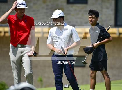 Thumbnail 3 in UIL 5A Golf (Region 2 Regionals) photogallery.
