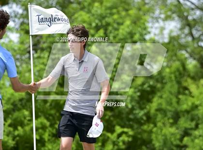 Thumbnail 3 in UIL 5A Golf (Region 2 Regionals) photogallery.