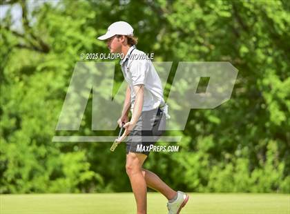 Thumbnail 2 in UIL 5A Golf (Region 2 Regionals) photogallery.