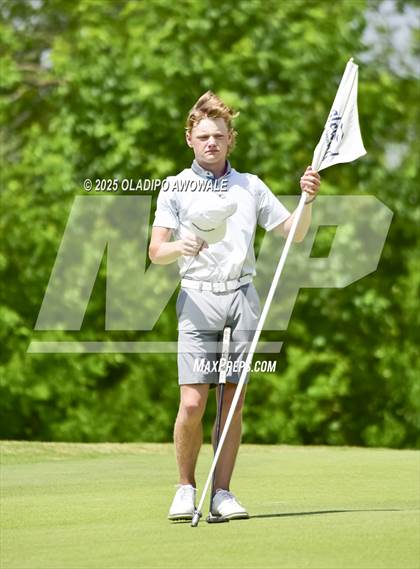 Thumbnail 3 in UIL 5A Golf (Region 2 Regionals) photogallery.