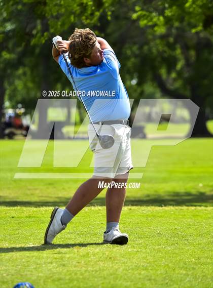 Thumbnail 2 in UIL 5A Golf (Region 2 Regionals) photogallery.