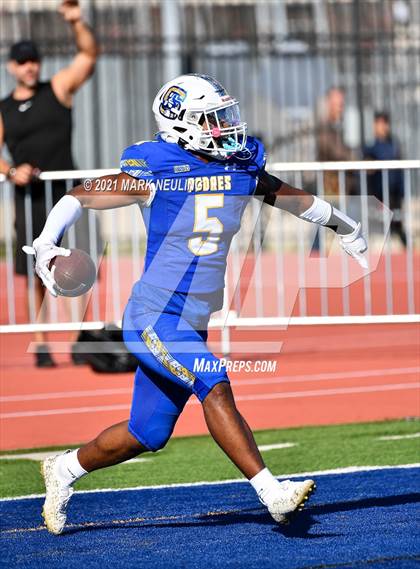 Thumbnail 1 in Bellarmine College Prep @ Serra (CIF CCS D1 Semifinal) photogallery.
