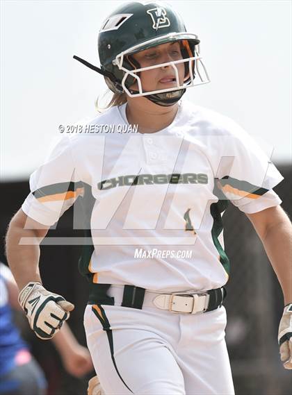 Thumbnail 2 in Fountain Valley vs. Edison (Alan Dugard Classic) photogallery.