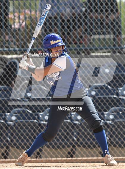 Thumbnail 2 in Fountain Valley vs. Edison (Alan Dugard Classic) photogallery.