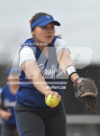 Thumbnail 1 in Fountain Valley vs. Edison (Alan Dugard Classic) photogallery.