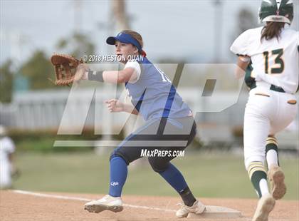 Thumbnail 2 in Fountain Valley vs. Edison (Alan Dugard Classic) photogallery.