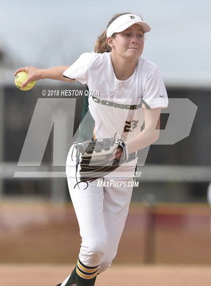 Thumbnail 1 in Fountain Valley vs. Edison (Alan Dugard Classic) photogallery.