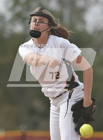 Thumbnail 1 in Fountain Valley vs. Edison (Alan Dugard Classic) photogallery.
