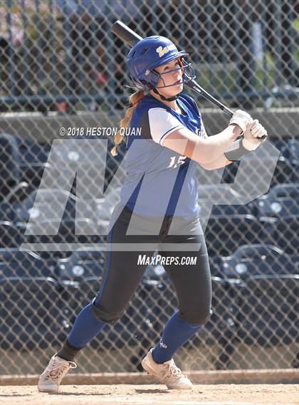 Thumbnail 2 in Fountain Valley vs. Edison (Alan Dugard Classic) photogallery.