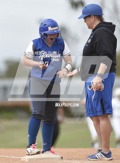 Thumbnail 2 in Fountain Valley vs. Edison (Alan Dugard Classic) photogallery.