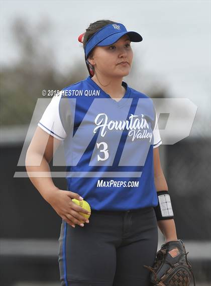 Thumbnail 1 in Fountain Valley vs. Edison (Alan Dugard Classic) photogallery.