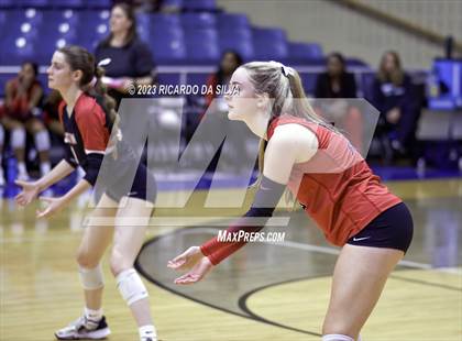 Thumbnail 3 in Seven Lakes vs Fort Bend Austin (UIL 6A Bi-District Playoff) photogallery.
