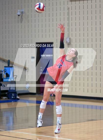 Thumbnail 3 in Seven Lakes vs Fort Bend Austin (UIL 6A Bi-District Playoff) photogallery.