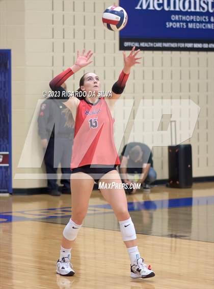 Thumbnail 2 in Seven Lakes vs Fort Bend Austin (UIL 6A Bi-District Playoff) photogallery.