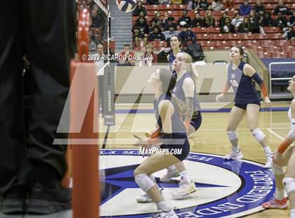 Thumbnail 1 in Seven Lakes vs Fort Bend Austin (UIL 6A Bi-District Playoff) photogallery.