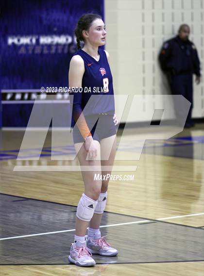 Thumbnail 2 in Seven Lakes vs Fort Bend Austin (UIL 6A Bi-District Playoff) photogallery.