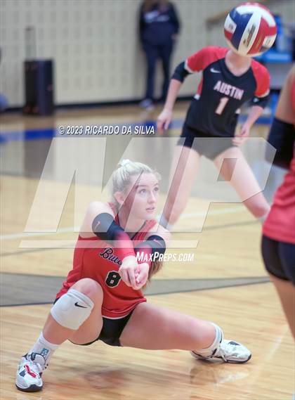 Thumbnail 1 in Seven Lakes vs Fort Bend Austin (UIL 6A Bi-District Playoff) photogallery.