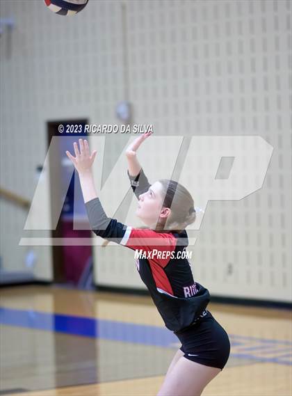 Thumbnail 1 in Seven Lakes vs Fort Bend Austin (UIL 6A Bi-District Playoff) photogallery.