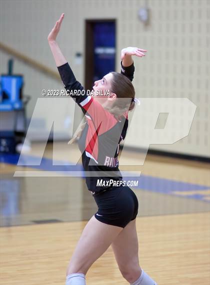 Thumbnail 2 in Seven Lakes vs Fort Bend Austin (UIL 6A Bi-District Playoff) photogallery.
