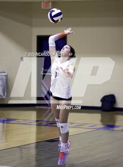 Thumbnail 2 in Seven Lakes vs Fort Bend Austin (UIL 6A Bi-District Playoff) photogallery.