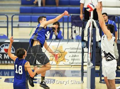 Thumbnail 2 in Laguna Beach vs. Saddleback Valley Christian (CIF SoCal Regional D3 Final) photogallery.