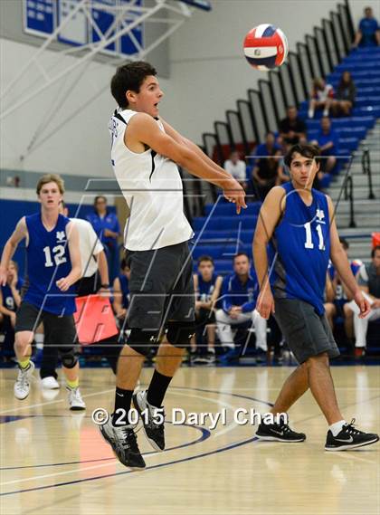 Thumbnail 3 in Laguna Beach vs. Saddleback Valley Christian (CIF SoCal Regional D3 Final) photogallery.