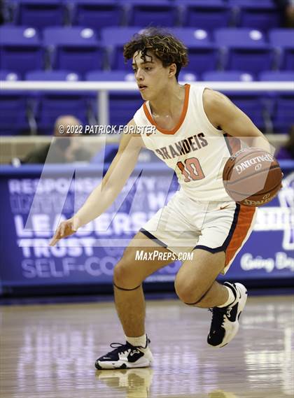 Thumbnail 1 in Lee @ Brandeis photogallery.