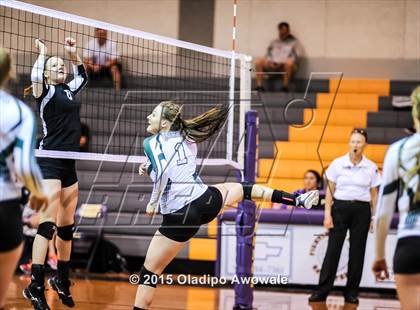 Thumbnail 1 in Howe vs. Boles (Farmersville Tournament) photogallery.