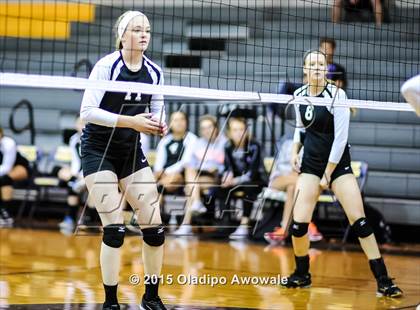 Thumbnail 2 in Howe vs. Boles (Farmersville Tournament) photogallery.