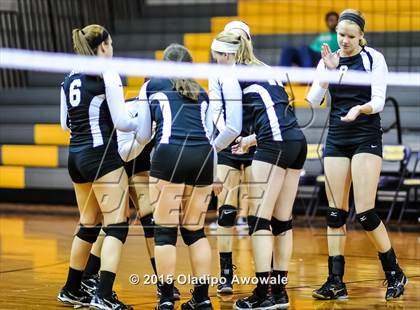 Thumbnail 3 in Howe vs. Boles (Farmersville Tournament) photogallery.