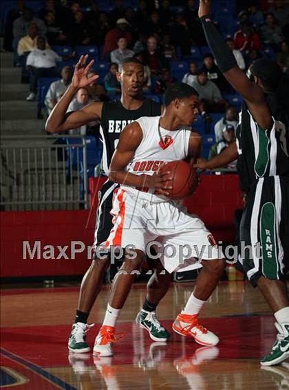 Thumbnail 3 in Douglass vs Berkner (Metroplex Thanksgiving Hoopfest) photogallery.