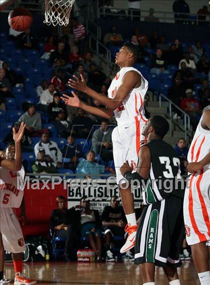 Thumbnail 1 in Douglass vs Berkner (Metroplex Thanksgiving Hoopfest) photogallery.