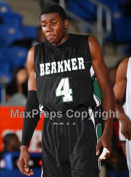 Thumbnail 1 in Douglass vs Berkner (Metroplex Thanksgiving Hoopfest) photogallery.