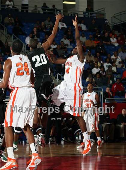Thumbnail 1 in Douglass vs Berkner (Metroplex Thanksgiving Hoopfest) photogallery.
