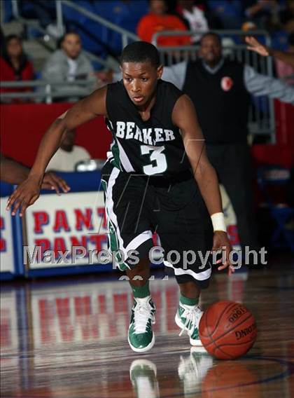 Thumbnail 2 in Douglass vs Berkner (Metroplex Thanksgiving Hoopfest) photogallery.