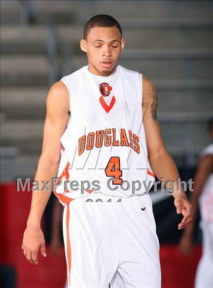 Thumbnail 2 in Douglass vs Berkner (Metroplex Thanksgiving Hoopfest) photogallery.