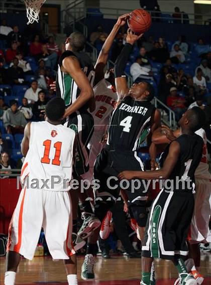 Thumbnail 3 in Douglass vs Berkner (Metroplex Thanksgiving Hoopfest) photogallery.