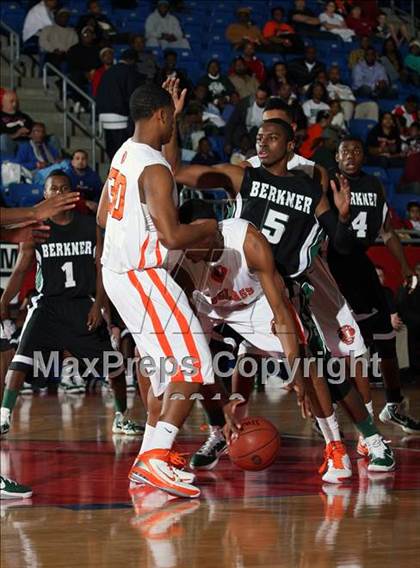 Thumbnail 2 in Douglass vs Berkner (Metroplex Thanksgiving Hoopfest) photogallery.
