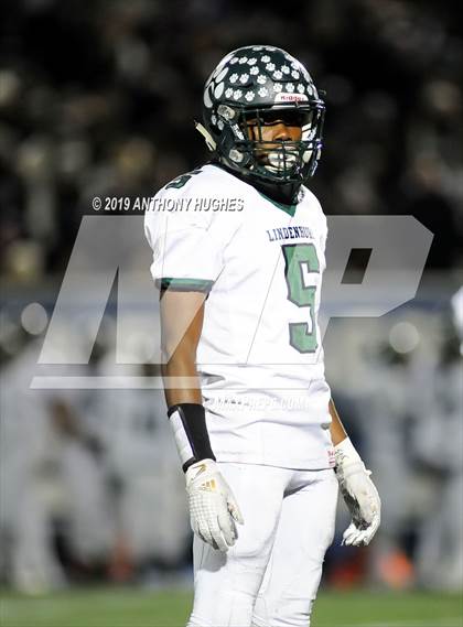 Thumbnail 1 in Garden City vs. Lindenhurst (Long Island Conference II Final) photogallery.