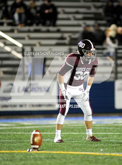 Thumbnail 2 in Garden City vs. Lindenhurst (Long Island Conference II Final) photogallery.