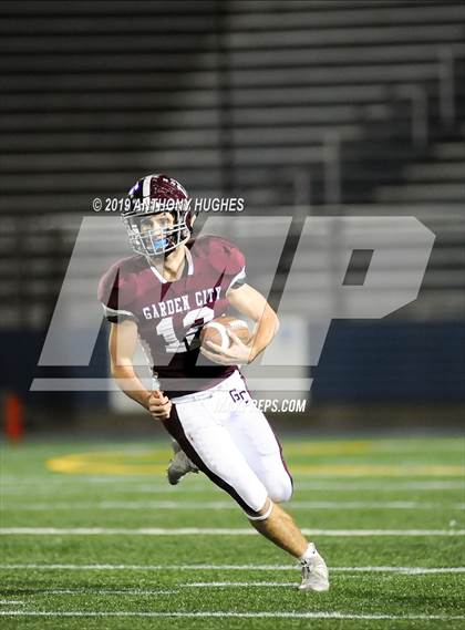 Thumbnail 1 in Garden City vs. Lindenhurst (Long Island Conference II Final) photogallery.