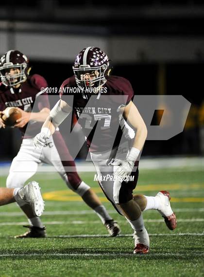 Thumbnail 3 in Garden City vs. Lindenhurst (Long Island Conference II Final) photogallery.