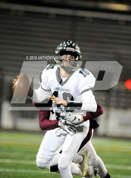 Thumbnail 1 in Garden City vs. Lindenhurst (Long Island Conference II Final) photogallery.