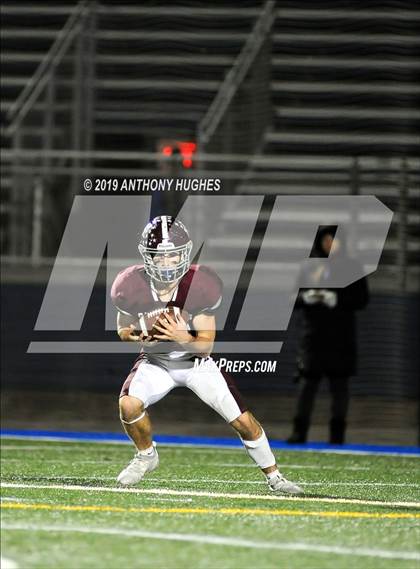 Thumbnail 2 in Garden City vs. Lindenhurst (Long Island Conference II Final) photogallery.