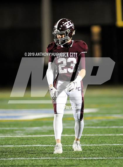 Thumbnail 3 in Garden City vs. Lindenhurst (Long Island Conference II Final) photogallery.