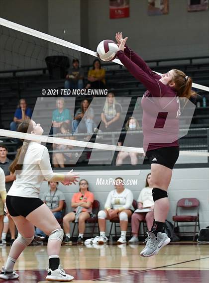 Thumbnail 1 in Clinton @ Perryville photogallery.