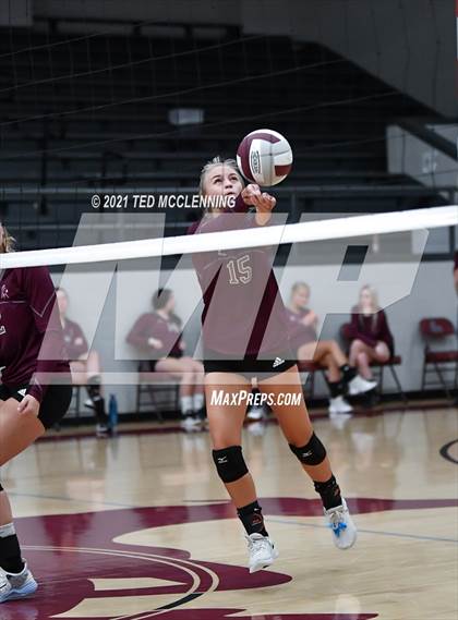 Thumbnail 1 in Clinton @ Perryville photogallery.