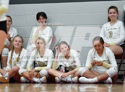 Thumbnail 3 in Clinton @ Perryville photogallery.