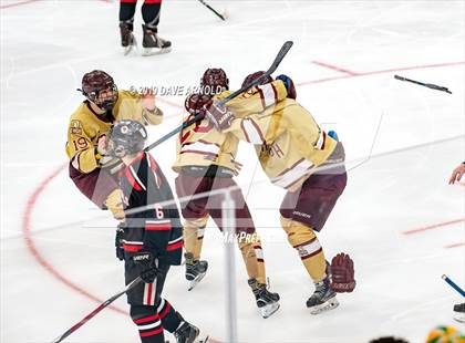 Thumbnail 1 in Boston College High vs Pope Francis (MIAA Division 1A State FInal) photogallery.
